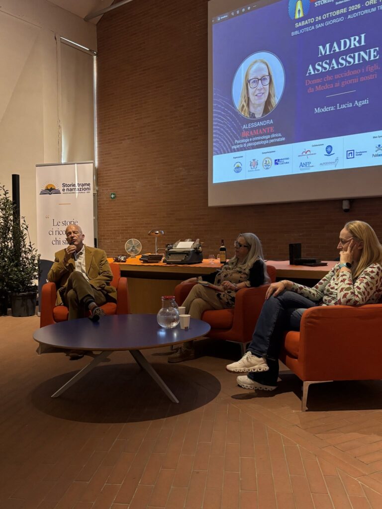 Madri assassine: un momento dell’incontro alla Biblioteca San Giorgio, Zona d’Ombra, 24 ottobre 2026