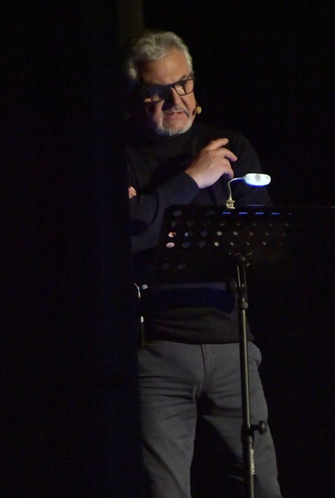 La narrazione al leggio durante «Il caso Migliorini»