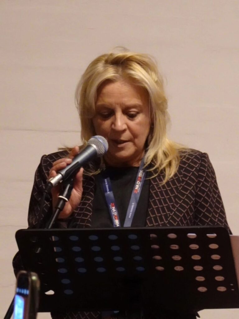 Stella Paci introduce i panel di Zona d’Ombra