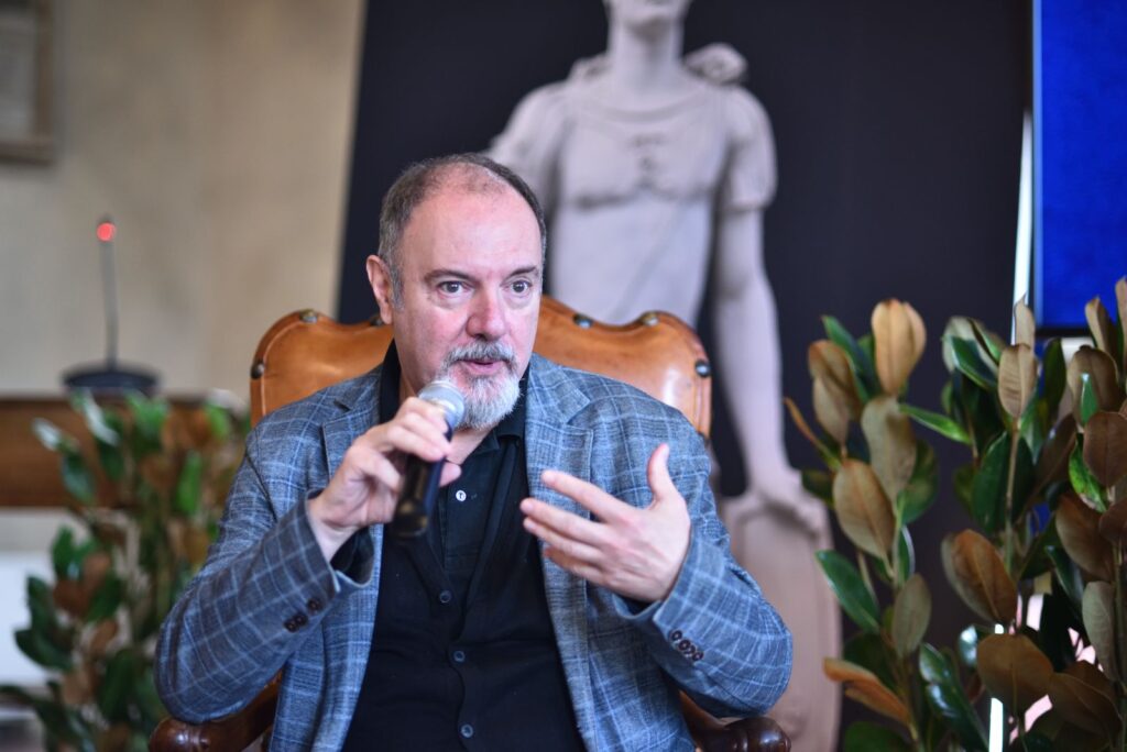 Un intervento durante il dialogo per il Premio speciale Andrea Purgatori